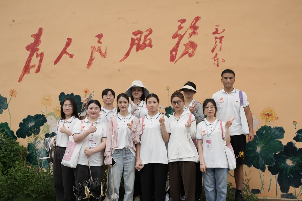 d37ddb94ff484b2189a55928284869a9.jpg d37ddb94ff484b2189a55928284869a9.jpg