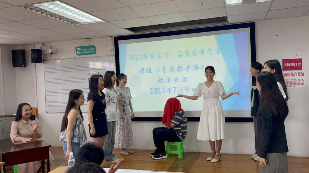 b60f328e7226450b9b2f492e0fc1ed76.png b60f328e7226450b9b2f492e0fc1ed76.png