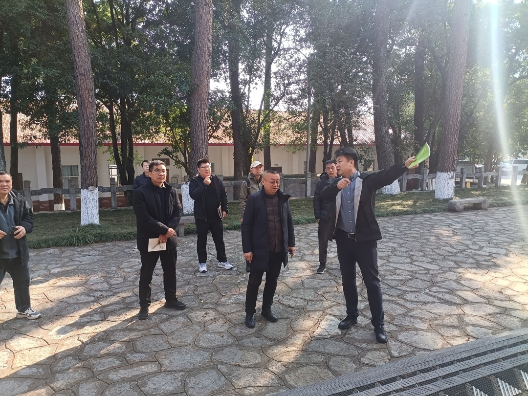 3eba8d67695b4c3c8148e0b2fb65e705.jpg 3eba8d67695b4c3c8148e0b2fb65e705.jpg