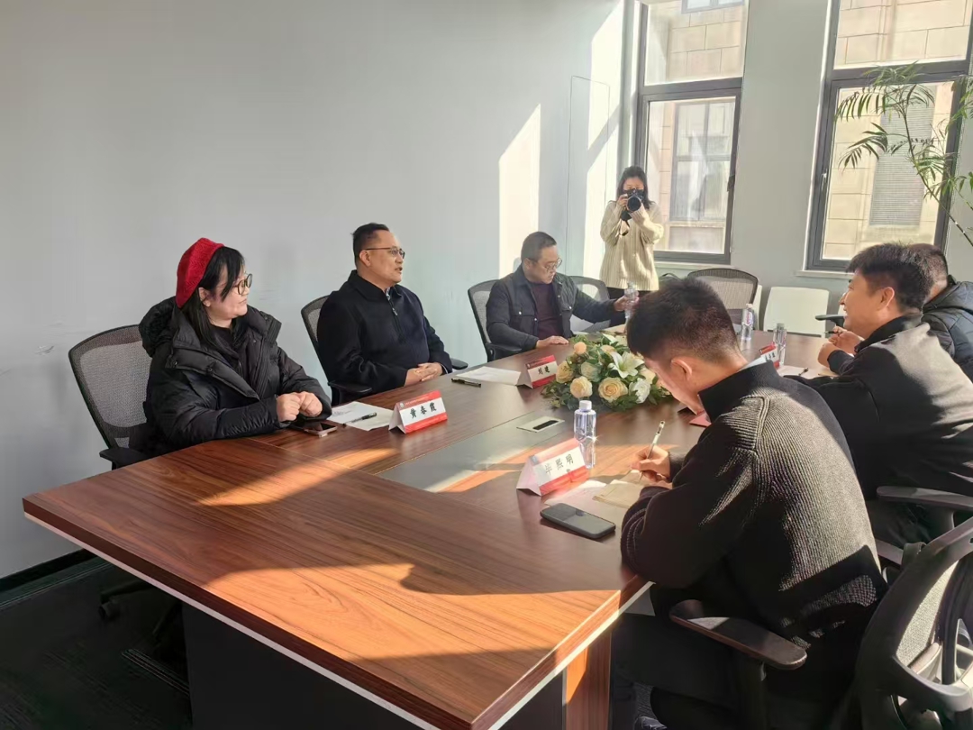 c905bbc967d14c7b8e984facf4b68a9f.jpg c905bbc967d14c7b8e984facf4b68a9f.jpg