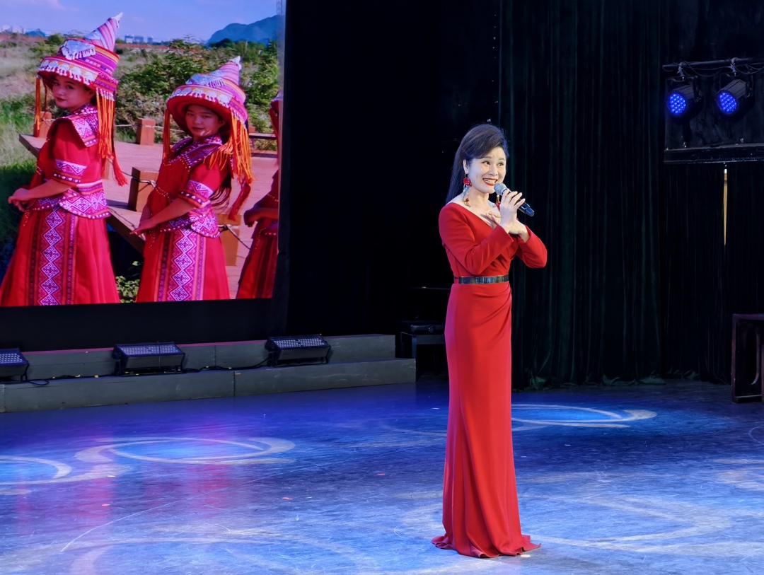 98f79e51f4124cda9eaf883869e4360f.jpg 98f79e51f4124cda9eaf883869e4360f.jpg